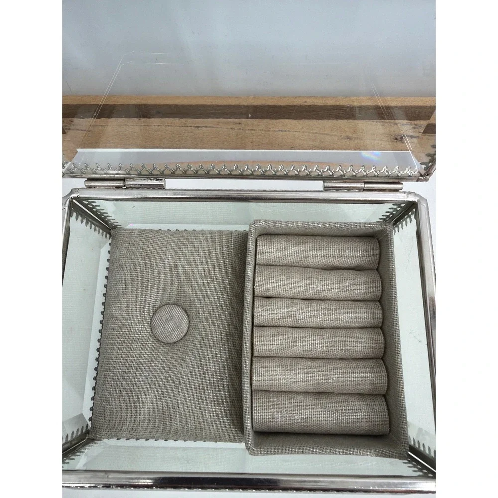 Nicole Miller Home Glass Jewelry Box Silver Filigree Beveled Ring‎ Organizer